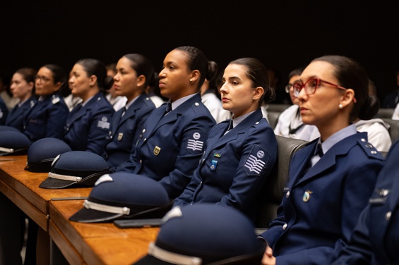 Sessão solene alusiva ao Dia Internacional da Mulher no Plebario - Érico Alves-MD (23 (65).jpg