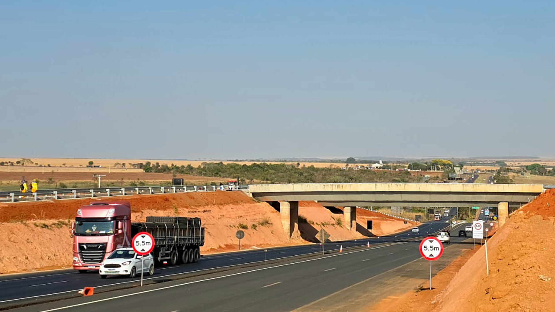 DNIT libera viaduto do acesso Sul de Formosa, na BR-020/GO
