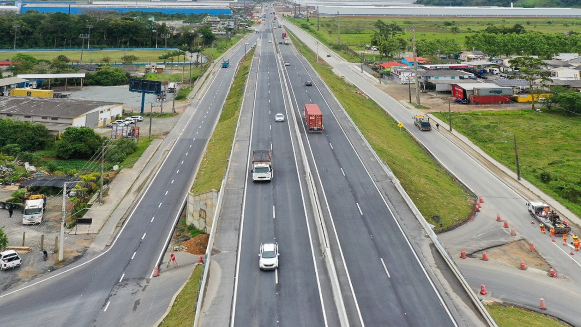 DNIT libera viaduto no km 4 da BR-470/SC, última etapa de conclusão do lote 1