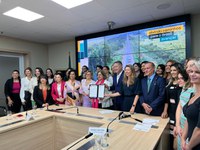 Assinado protocolo de intenções para promover o Programa Pró-Equidade de Gênero e Raça