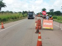 Tráfego liberado em meia pista no km 331 da BR 135 no Maranhão