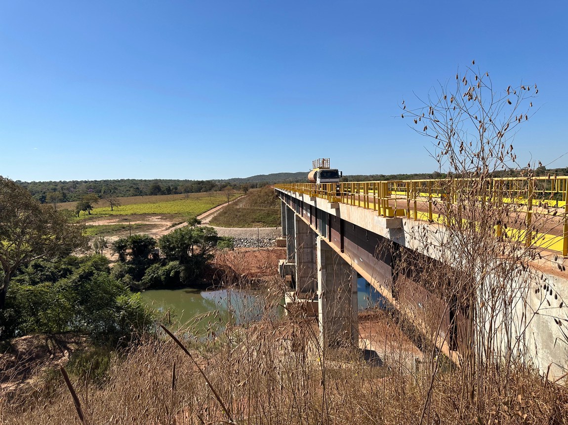 Visita incluiu ida à ponte e plataforma 