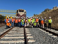 Comitiva do DNIT visita obras da Ferrovia de Integração do Centro-Oeste (FICO)