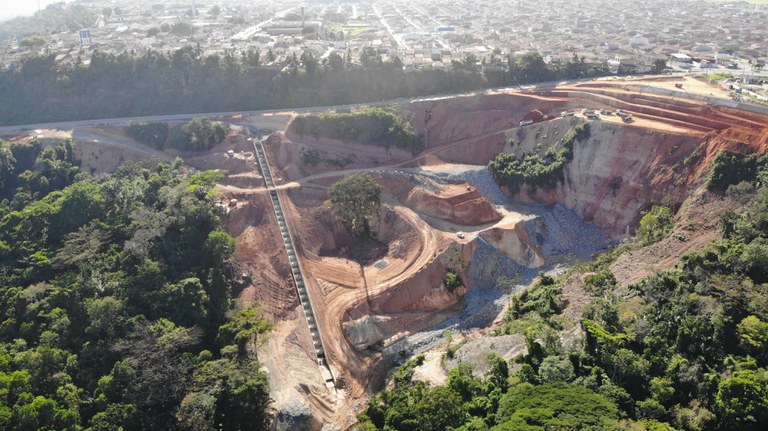 Serviços de recuperação de erosão na BR-101/AL