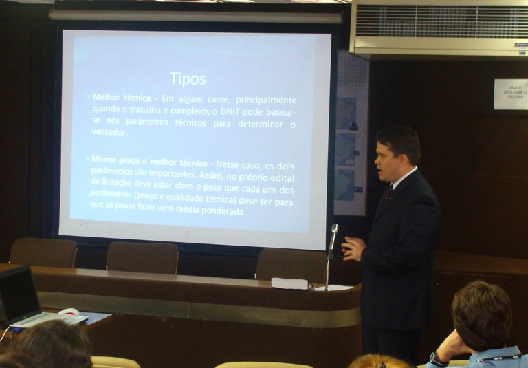 DNIT atualiza metodologia de licitações