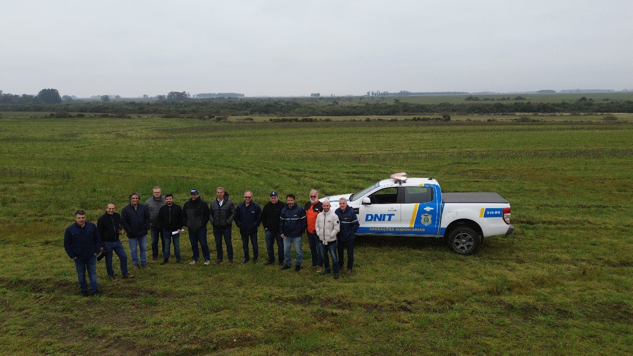 Comitiva. Foto: Rodovias e Vias.
