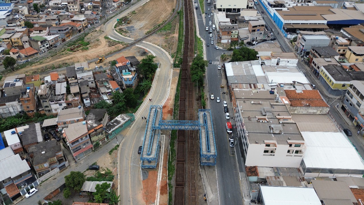 Travessia urbana em Barra Mansa (RJ)