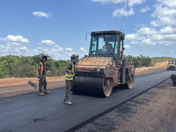Obras BR-156/AP