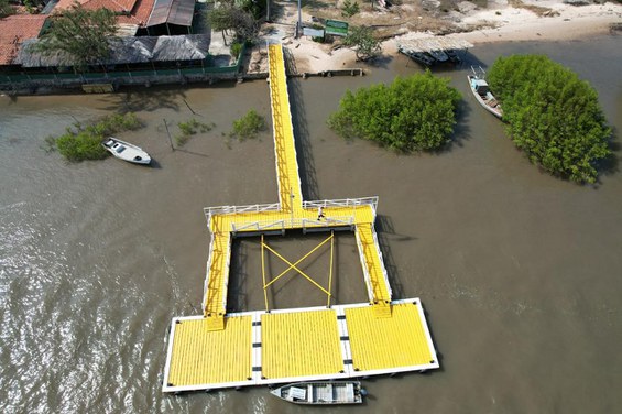 Atracadouros hidroviários em Araioses