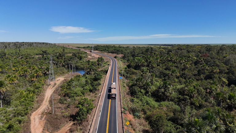 Template foto portal 1920x1080.png