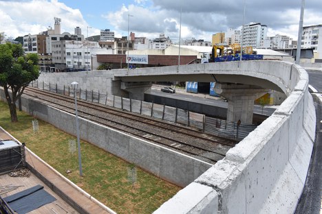 Viaduto Helio Fádel Araujo Juiz de FORA MG3.JPG