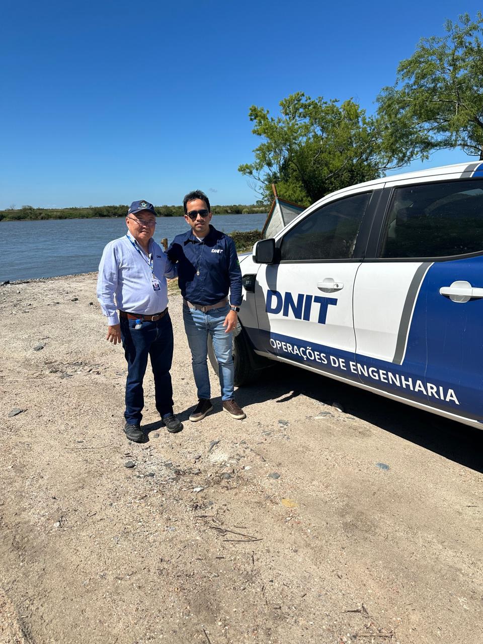 Coordenador Alberto Yoshikasu Maeda e o fiscal de contrato Martoncheles Borges de Souza