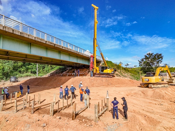 Reforço na ponte sobre o Rio Caeté