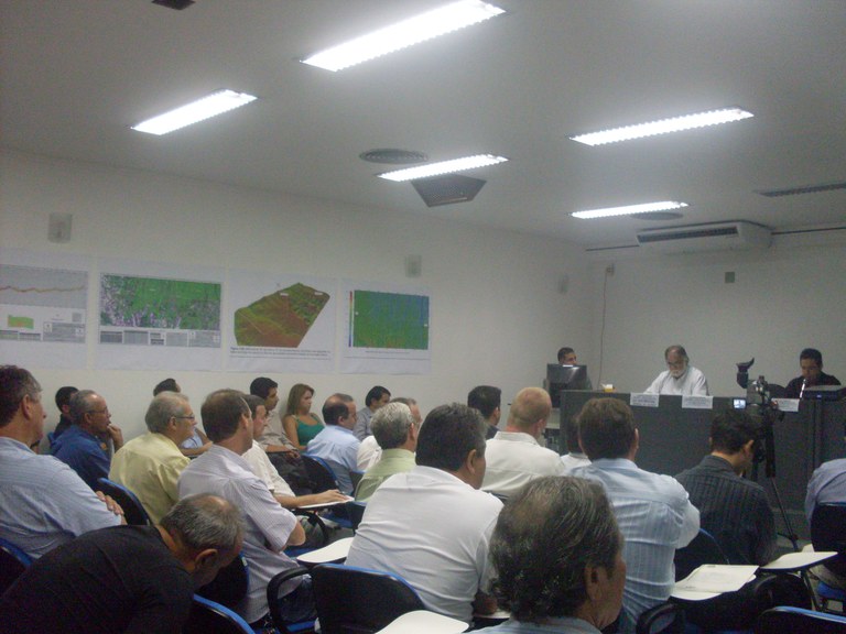 DNIT realiza audiência pública para obras de implantação e pavimentação da BR-242/MT 