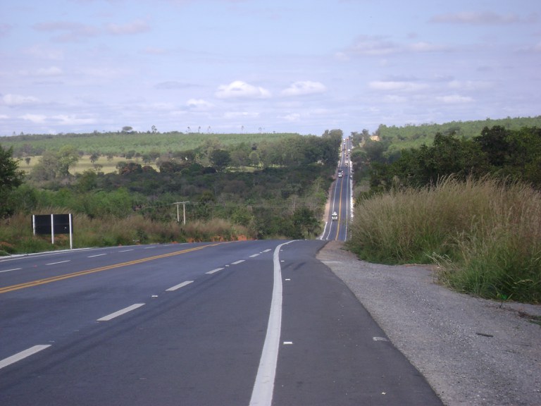 DNIT restaura BR-135 e facilita interligação Norte-Sul do país