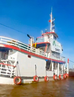 Estruturas emergenciais para instalação de porto provisório seguem rumo a Borba (AM)