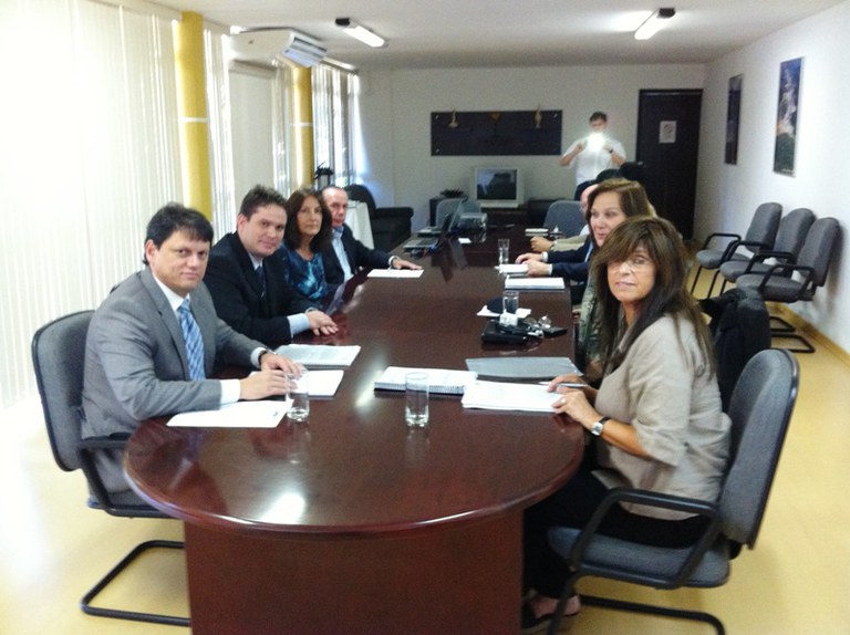 Estudo definirá nova ligação rodoviária entre Brasil e Argentina