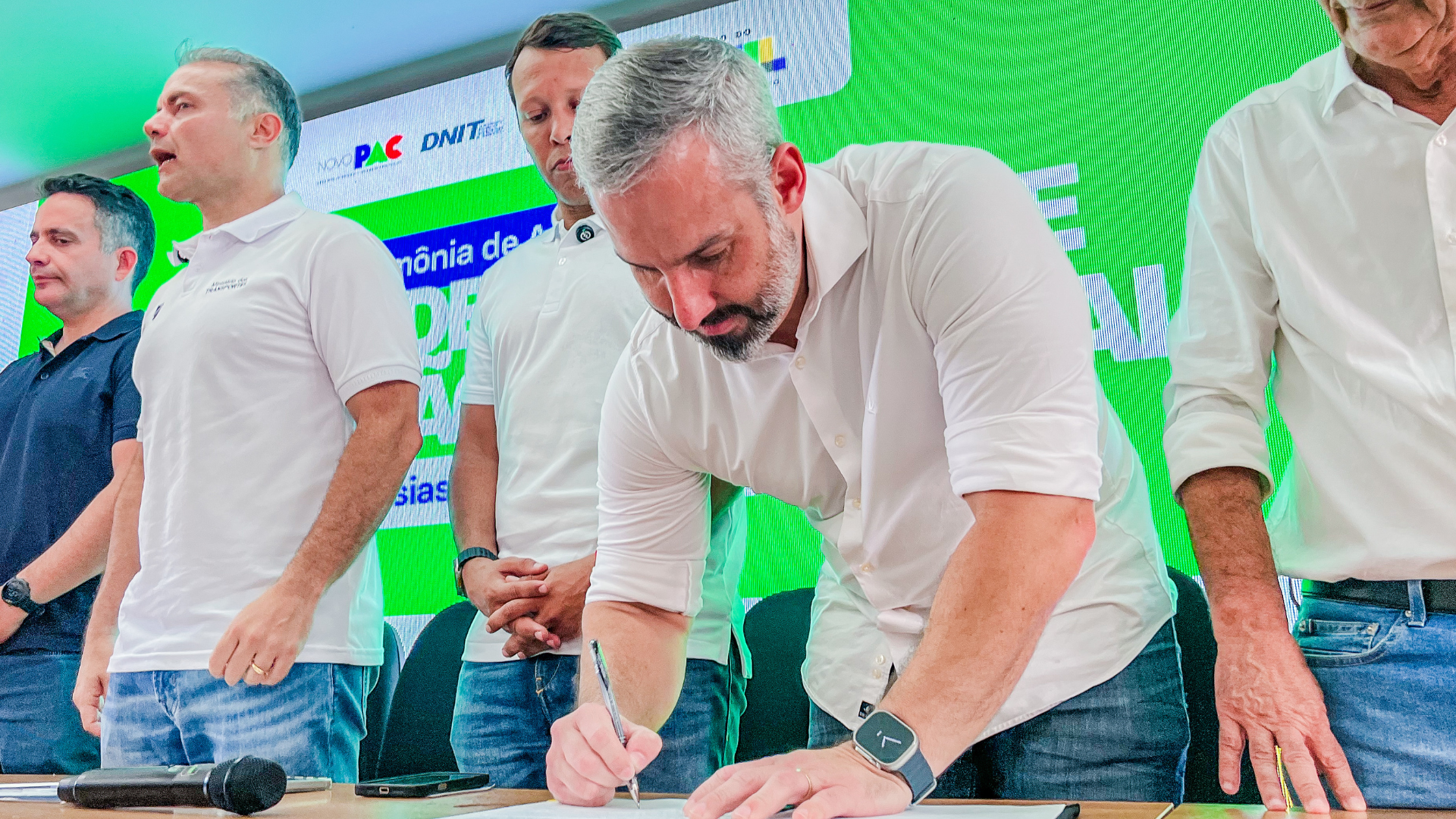 Empreendimento contempla 28,3 quilômetros da rodovia com implantação de pontes, viadutos e vias marginais