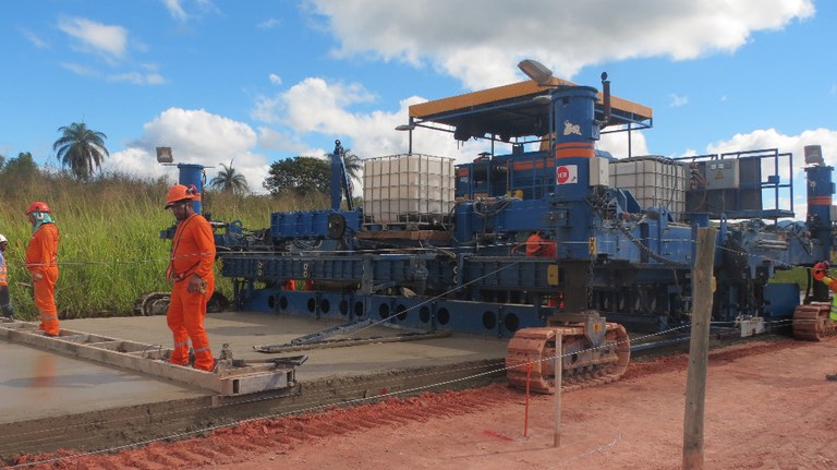 Concretagem Lote 7 BR-381-MG.JPG