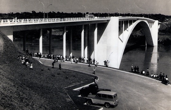 Ponte da Amizade completa 50 anos nesta sexta-feira (27)