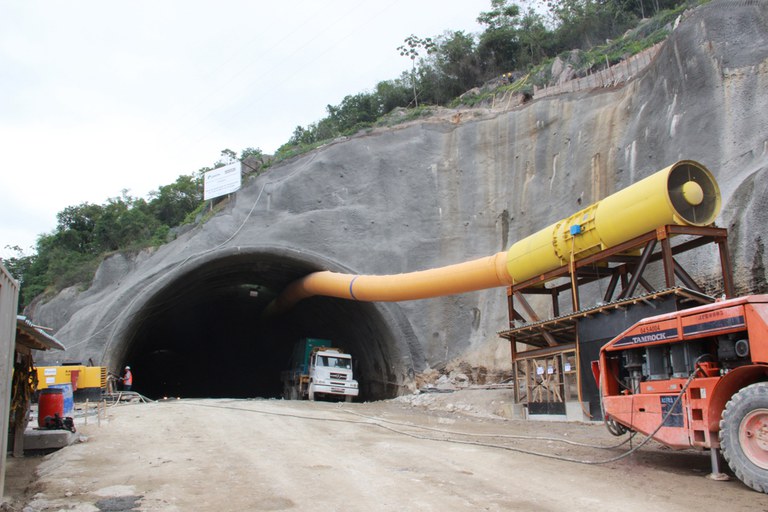 Atenção usuário: quarta-feira(15) haverá detonação de rochas no Morro Formigão/SC