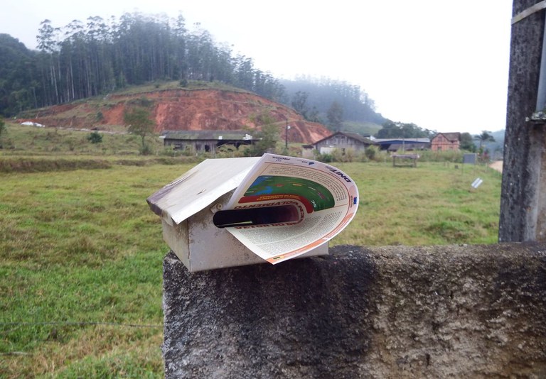 10.06.2021 - Entrega de Boletins Informativos para a Comunidade.jpg