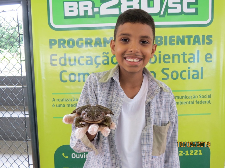 Movimento Literário na Escola Germano Laffin (2).jpg
