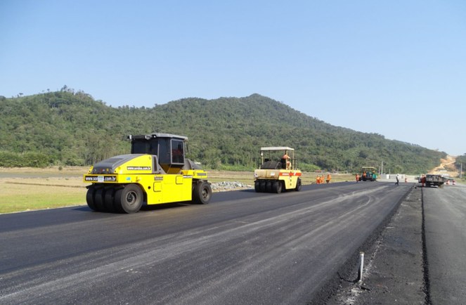 O Lote 2.2 já possui trechos com obras de pavimentação2.jpg