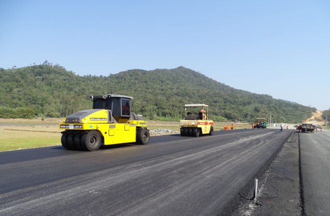 O Lote 2.2 já possui trechos com obras de pavimentação2.jpg