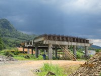Passagem superior na Rua Manoel Francisco da Costa, em Jaraguá do Sul