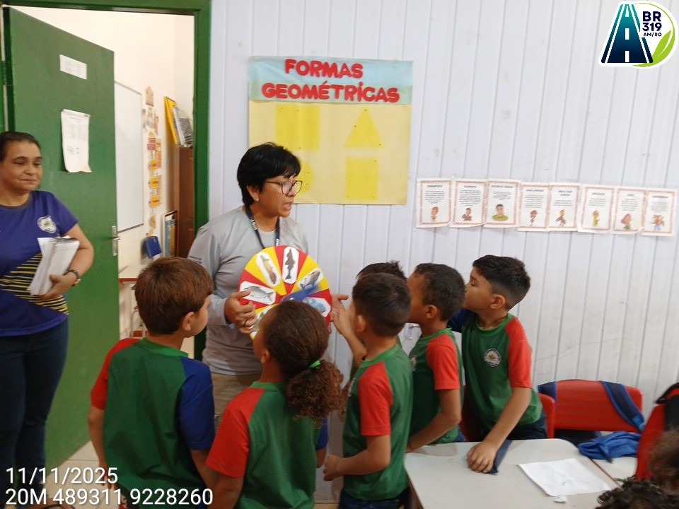 Escolas da BR-319 encerram o ano letivo com vivências ambientais