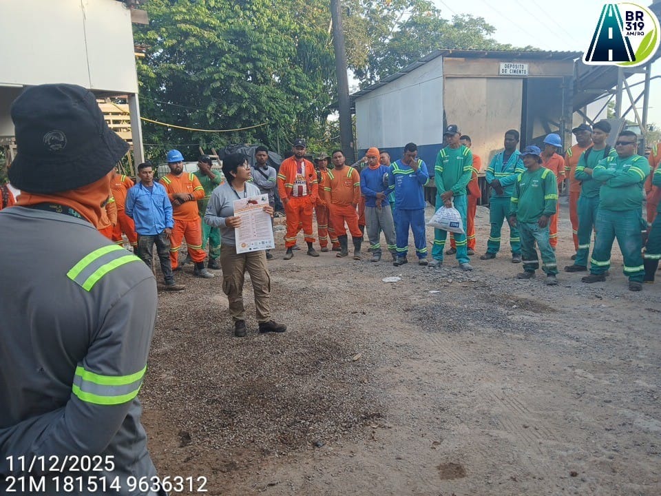 Ação da Gestão Ambiental reúne trabalhadores no canteiro de obras do km 23 da BR-319