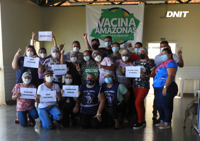 Registro da campanha de vacinação no Porto Gutierrez, no Careiro da Várzea, km 13 da BR-319.png