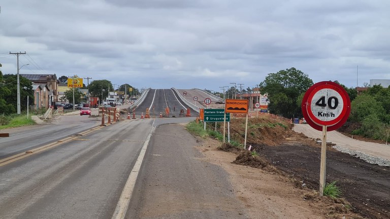 Viaduto Pantano Grande liberação parcial.jfif