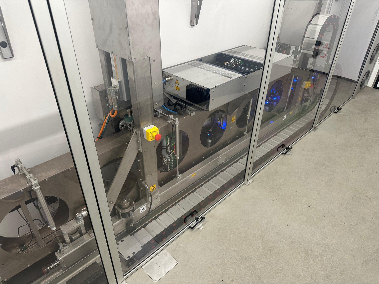 Traffic Speed Deflectometer (TSD)