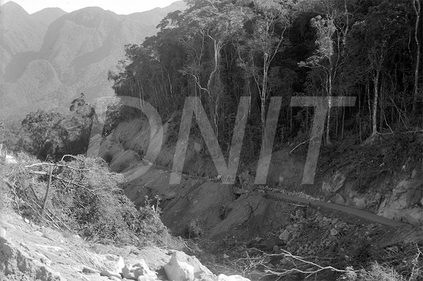 BR_3-040- Contorno de Petrópolis _ 29 Mai 1954Contorno de Petrópolis _ 29 Ago 1954_AP26028.jpg