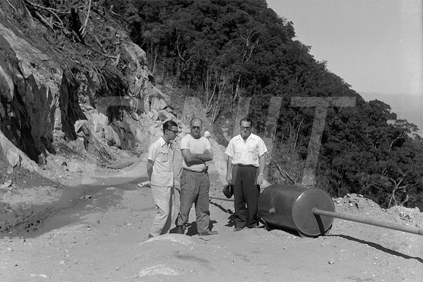 BR_3-040- Contorno de Petrópolis _ 29 Mai 1954Contorno de Petrópolis _ 29 Ago 1954_AP26031.jpg