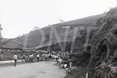 BR_3 Rio_Belo Horizonte _Km-179 Barreira caida _ 1961 _ 15335.jpg