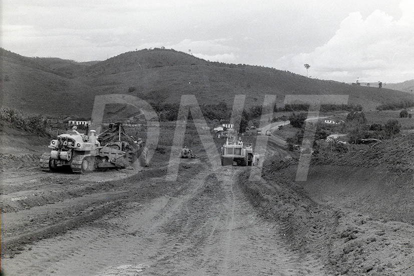 BR_4-116_ Rio Bahia-Trecho Caratinga_Feira de Santana _ Jun 6218523.jpg