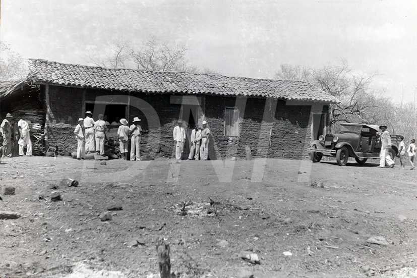 BR_4-116_ Rio_Bahia _ Mai 1947 _ 3724.jpg
