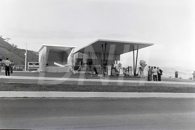 Dr Regis Bitencurt  na Inauguração do posto de gasolina e bar na Garganta da Viuva da Graça _ 09 Mar 19528600.jpg