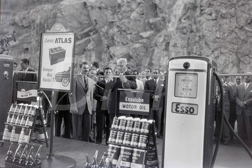 Dr Regis Bitencurt  na Inauguração do posto de gasolina e bar na Garganta da Viuva da Graça _ 09 Mar 19528601.jpg