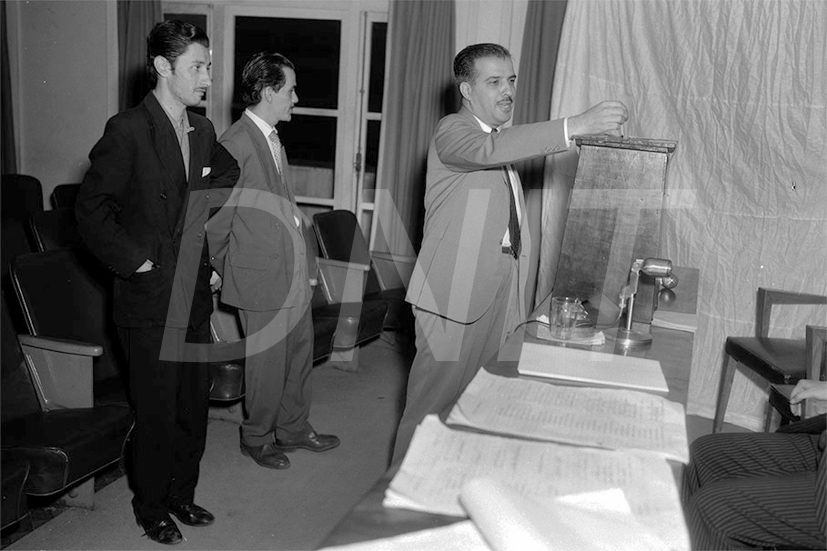 Eleição da Cooperativa_Chegada ao aeroporto Santos Dumont _ 1959_AP26345.jpg