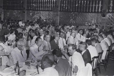 Exposição Rodoviária-Evolução dos Meios de Transportes _ 01 Mar 1950_AP26255.jpg