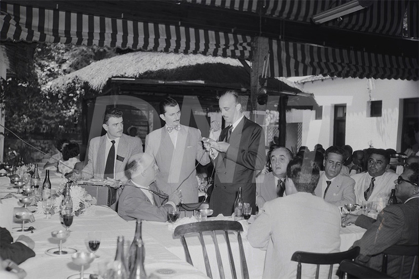 Exposição Rodoviária-Evolução dos Meios de Transportes _ 01 Mar 1950_AP26256.jpg