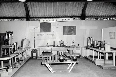 Exposição Rodoviária-Evolução dos Meios de Transportes _ 01 Mar 1950_AP26263.jpg