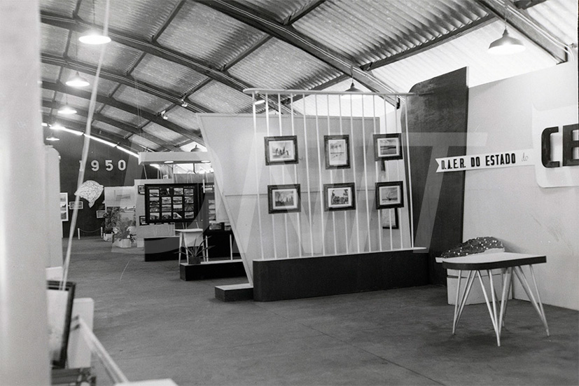 Exposição Rodoviária-Evolução dos Meios de Transportes _ 01 Mar 1950_AP26272.jpg