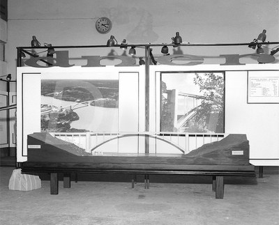 Exposição Rodoviária na Escola Técnica Nacional_ s.d._ 31420.jpg