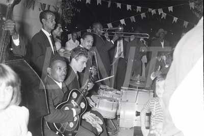 Festa Junina no Centro Rodoviario 28 Jun 1957_AP26084.jpg