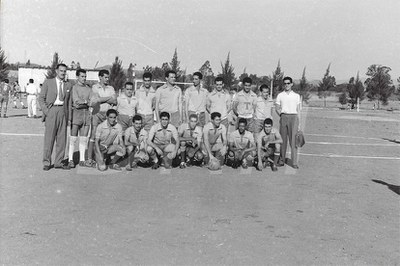 Festa Junina no Centro Rodoviario 28 Jun 1957_AP26087.jpg
